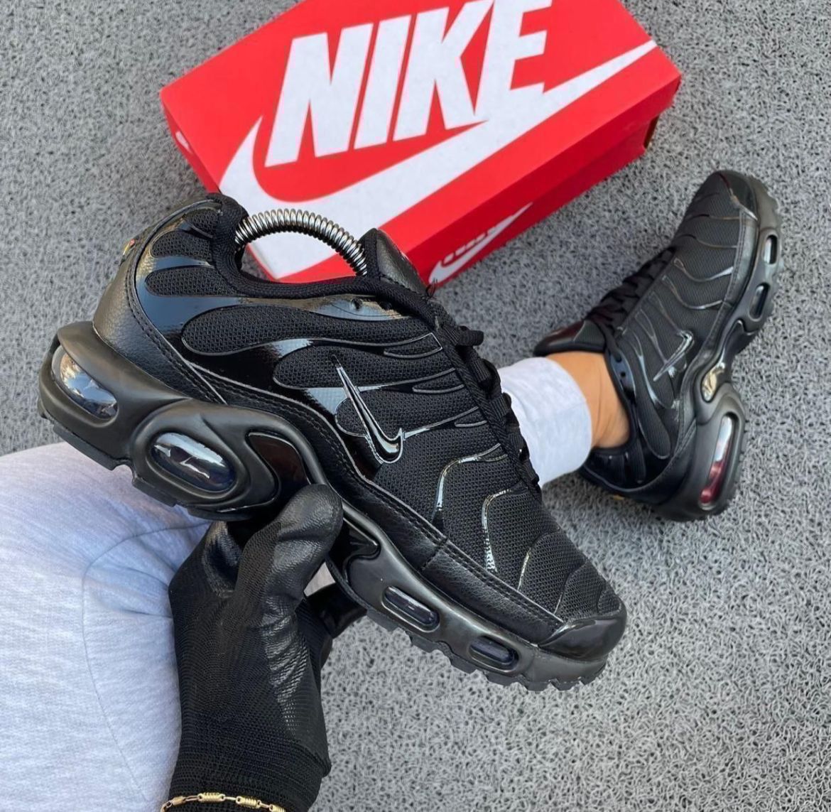 Gray helmet for bikers